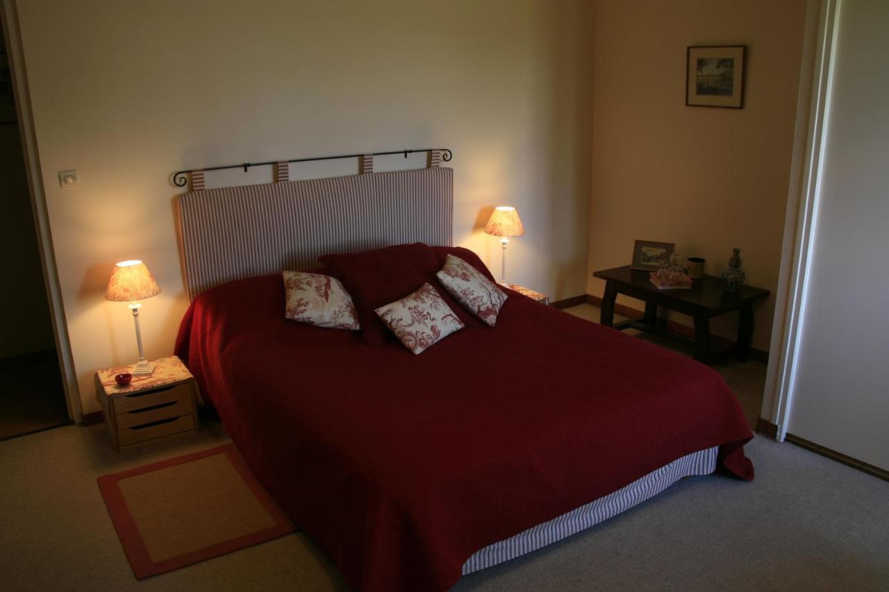 Bed and Breakfast Le Moulin De Montrésor Exterior foto